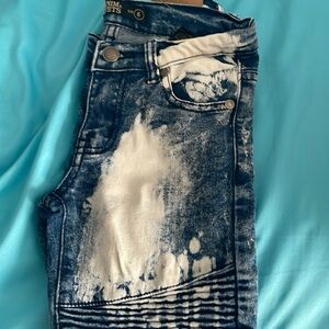 Denim & Rivets Premium